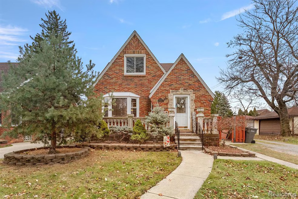 1734 N Melborn St, Dearborn