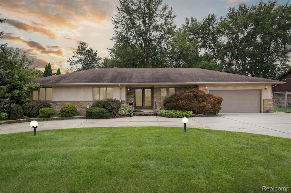 31301 Wentworth St, Livonia